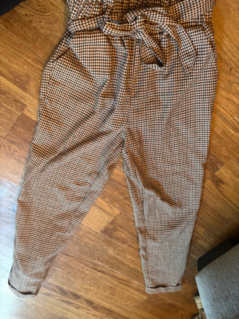 SO Houndstooth Paperbag Waist Pants - Brown & Black